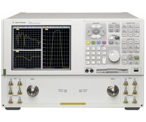 N5230A (Option 220/225) - Keysight / Agilent Network Analyzers