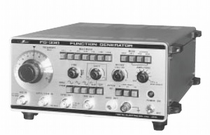 FG-330 - Iwatsu Function Generators