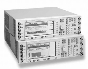 E4400B - Keysight / Agilent Signal Generators