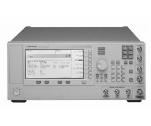 E8247C-520 - Keysight / Agilent Signal Generators