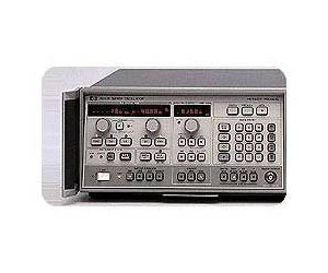 8350B - Keysight / Agilent Signal Generators