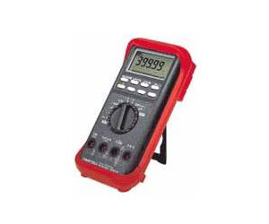 VOAC86A - Iwatsu Digital Multimeters