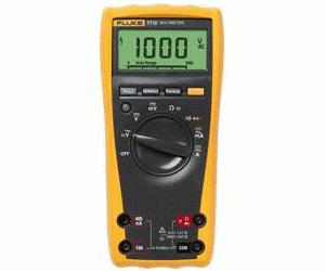 77 IV - Fluke Digital Multimeters