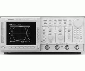 TDS784C - Tektronix Digital Oscilloscopes