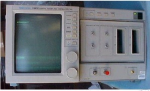 11802 - Tektronix Digital Oscilloscopes